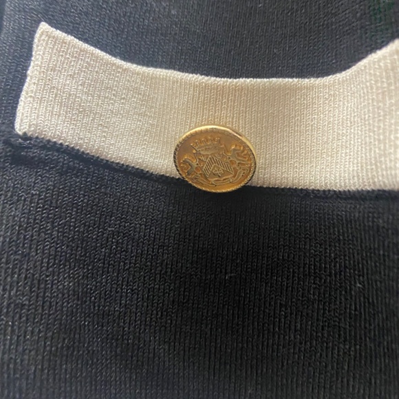 tipped off shoulder novelty button cropped sweater - Picture 7 of 8